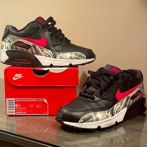Air Max 90 (Big Kids Size 6) Women’s 8
